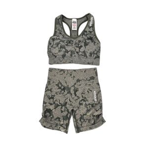 Gymshark Adapt Camo Seamless Bra and Shorts Set S/M